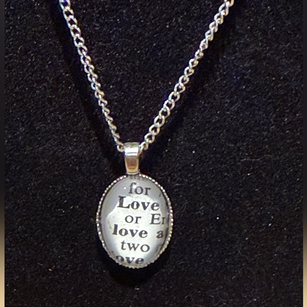Silver Pendant Necklace